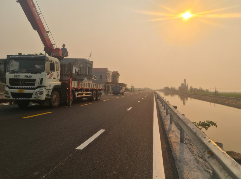 Tuyến đường bộ ven biển đoạn qua tỉnh Nam Định